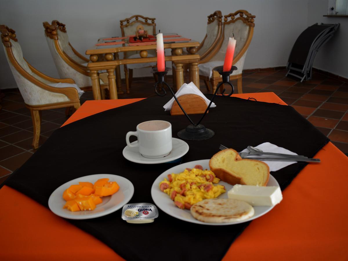 Hotel Campestre La Toscana บิยาบิเซนซิโอ ภายนอก รูปภาพ