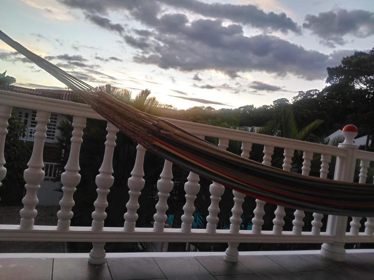 Hotel Campestre La Toscana บิยาบิเซนซิโอ ภายนอก รูปภาพ